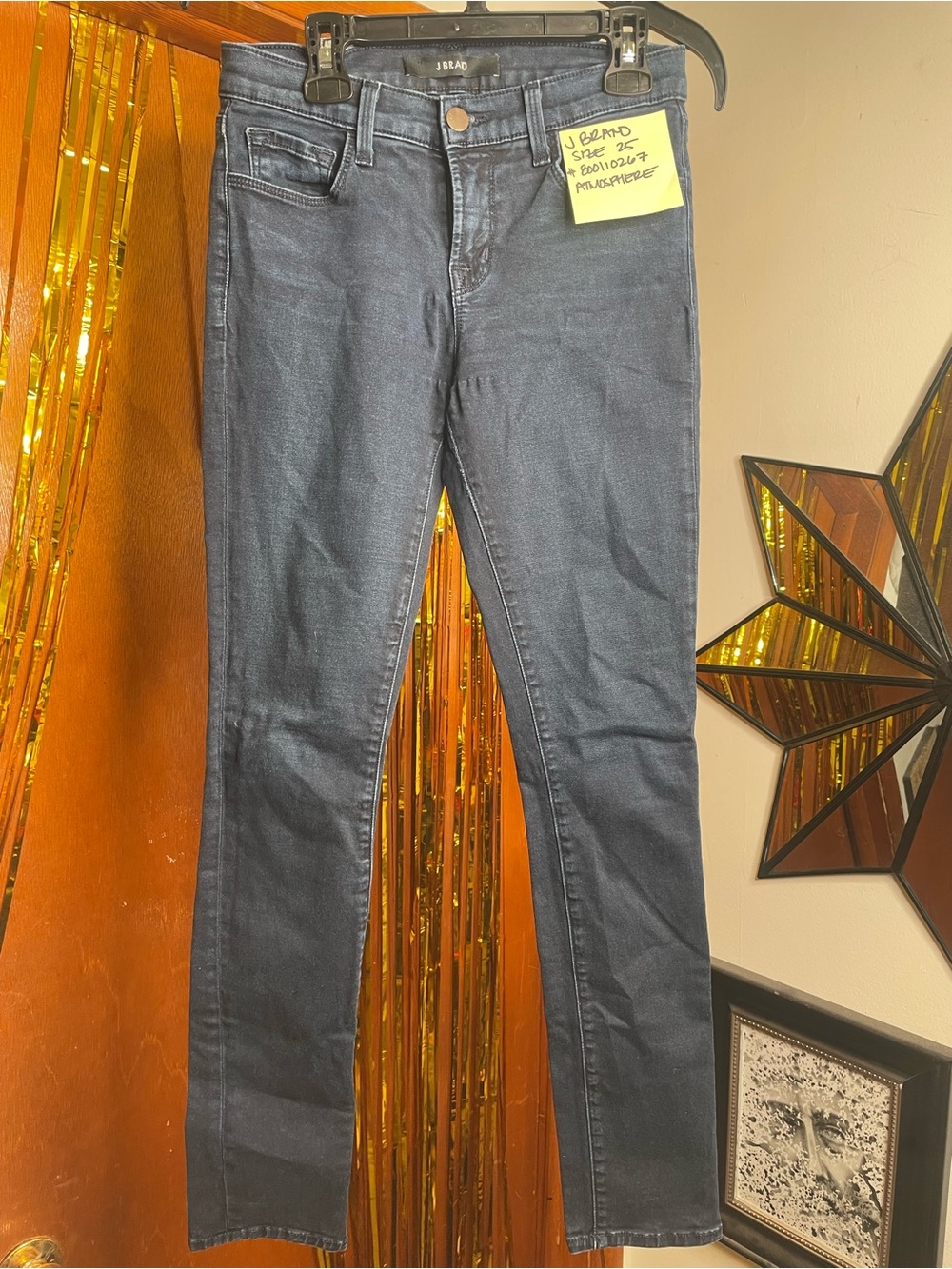 J Brand Skinny Jeans in Dark Blue Wash